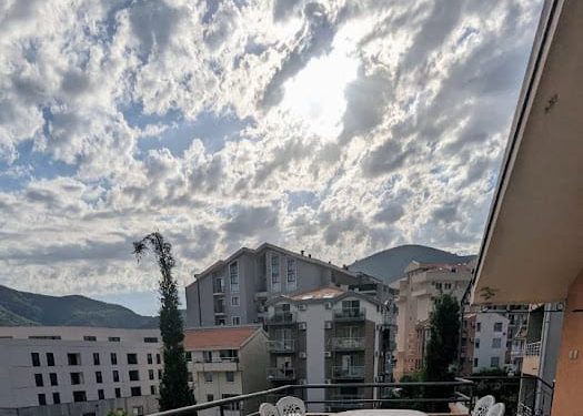 Budva Rozino'da 2+1 Kiralık Daire